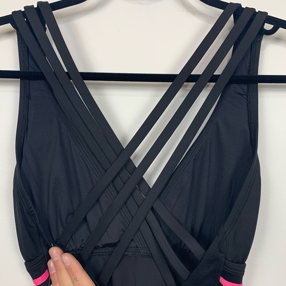 NWT La Blanca Multi Strap Cross Back Swimsuit - Picture 5 of 5